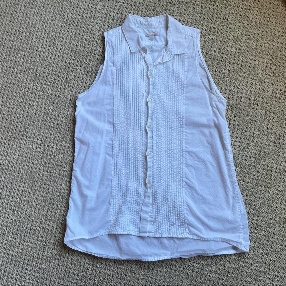 Gap White Sleeveless Top Size XS